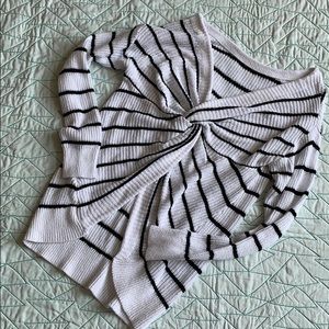 Black & white twist sweater